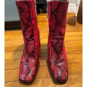 Perfect for Cowboy Carter! ASOS Wide Fit Ankle Boots with Snake Print Size 10